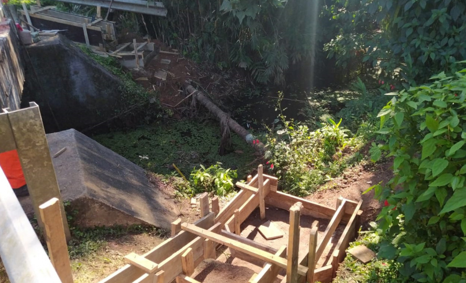 Reforma de pontes na PR-411 em Morretes