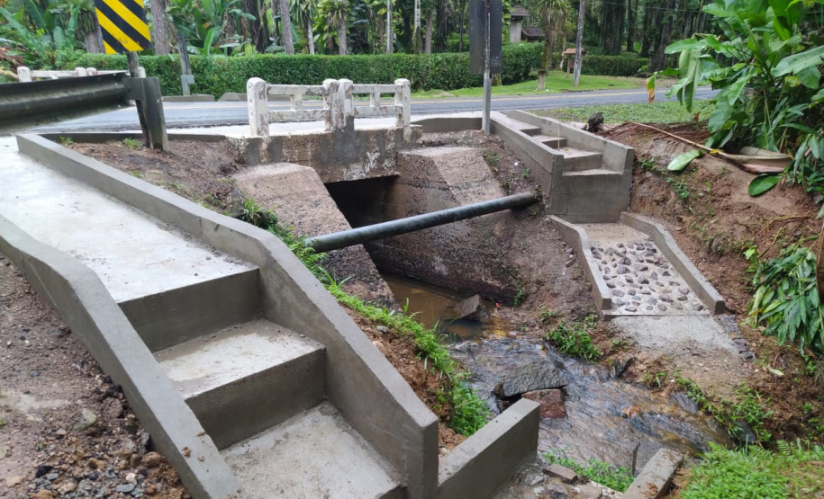 Reforma de pontes na PR-411 em Morretes