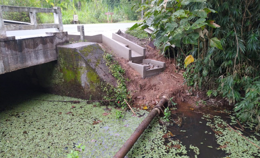 Reforma de pontes na PR-411 em Morretes