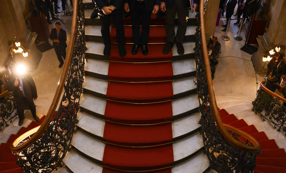 O governador Carlos Massa Ratinho Junior defendeu o fortalecimento da integração interestadual durante a abertura do 8º encontro do Consórcio de Integração Sul e Sudeste (Cosud), nesta sexta-feira (02), em Belo Horizonte.