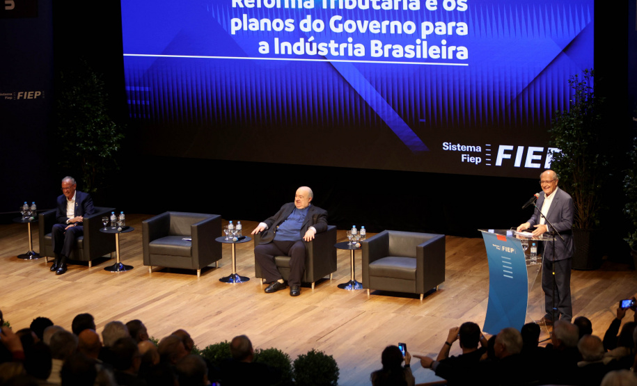 Governador com o vice presidente na FIEP