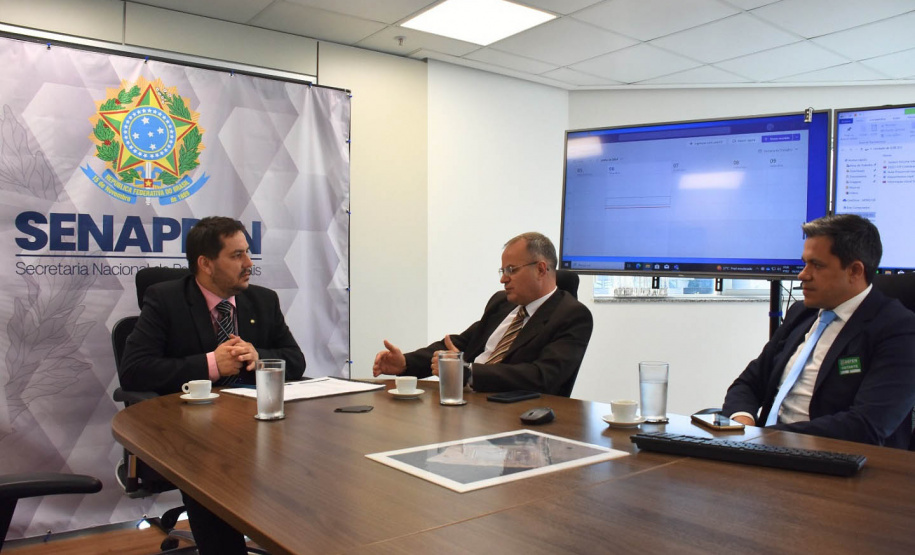 Presidência do Conselho de Administração Penitenciária reúne-se com secretário nacional de políticas penais em Brasília