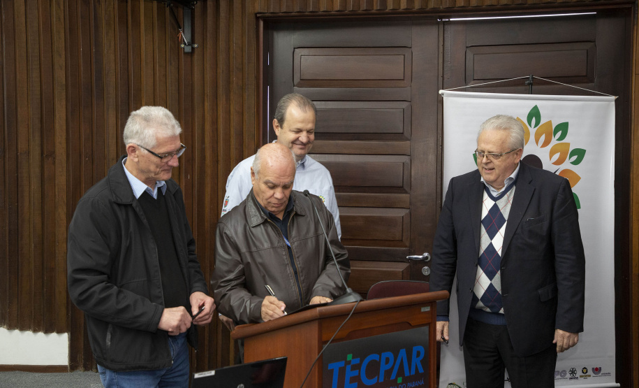 Encontro estadual promove produção orgânica no Paraná com foco no  desenvolvimento sustentável