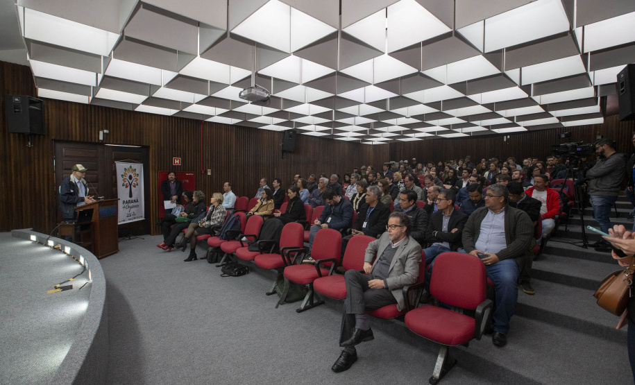 Encontro estadual promove produção orgânica no Paraná com foco no  desenvolvimento sustentável