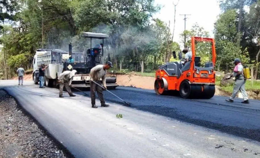 Governo libera R$ 7,8 milhões para estradas vicinais em dois municípios