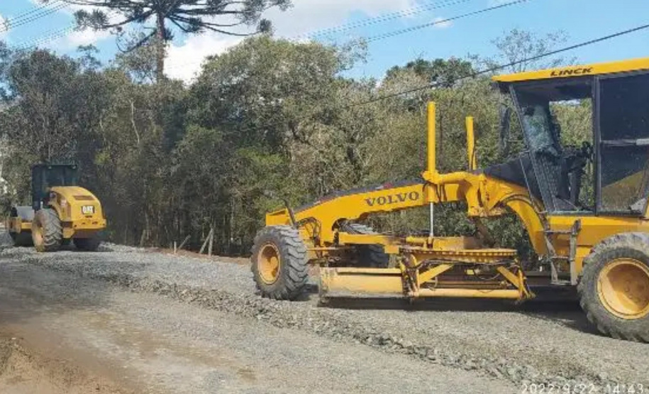 Governo libera R$ 7,8 milhões para estradas vicinais em dois municípios