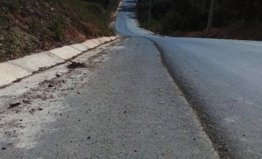 Governo libera R$ 7,8 milhões para estradas vicinais em dois municípios