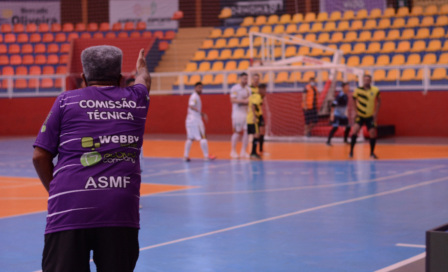 Gerações diferentes: Jogos Abertos do Paraná reúnem do mais velho ao mais novo