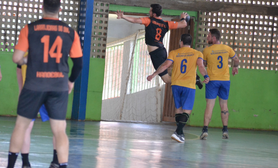 Gerações diferentes: Jogos Abertos do Paraná reúnem do mais velho ao mais novo