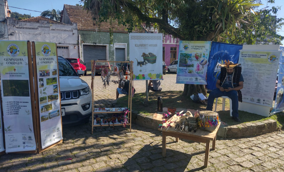 Alunos ajudaram a recolher mais de 2 toneladas de resíduos