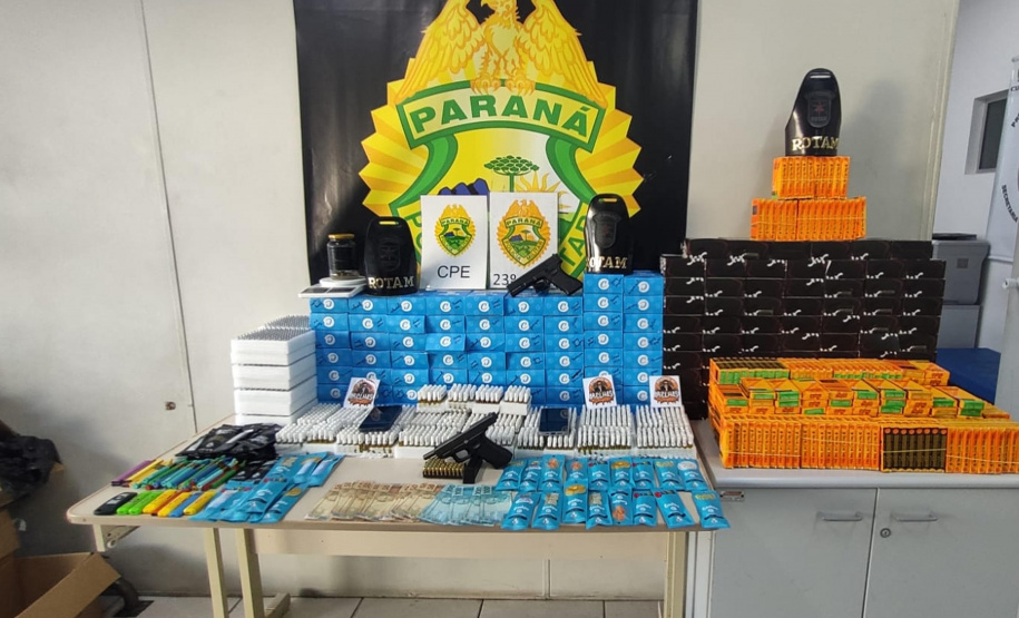 *Polícia Militar apreende mais de dois mil produtos com maconha líquida em Curitiba