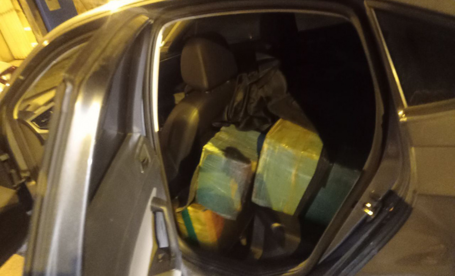 Polícia Militar apreende meia tonelada de drogas em Jaguapitã