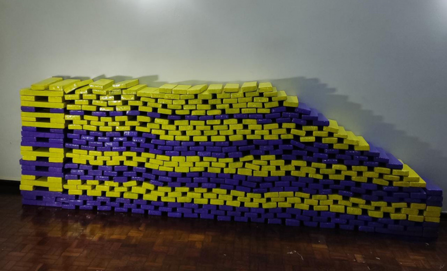 Polícia Militar apreende meia tonelada de drogas em Jaguapitã