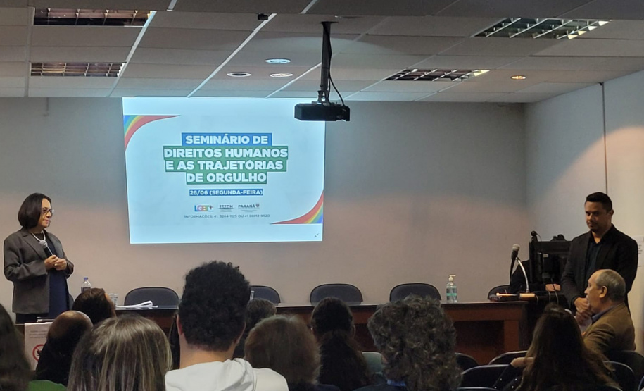 Seminário destaca avanços nos direitos LGBTI+ e trajetórias de enfrentamento ao preconceito