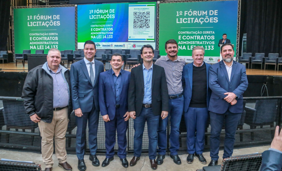 Evento Fórum de Licitações, Contratação Direta e Contratos Administrativos