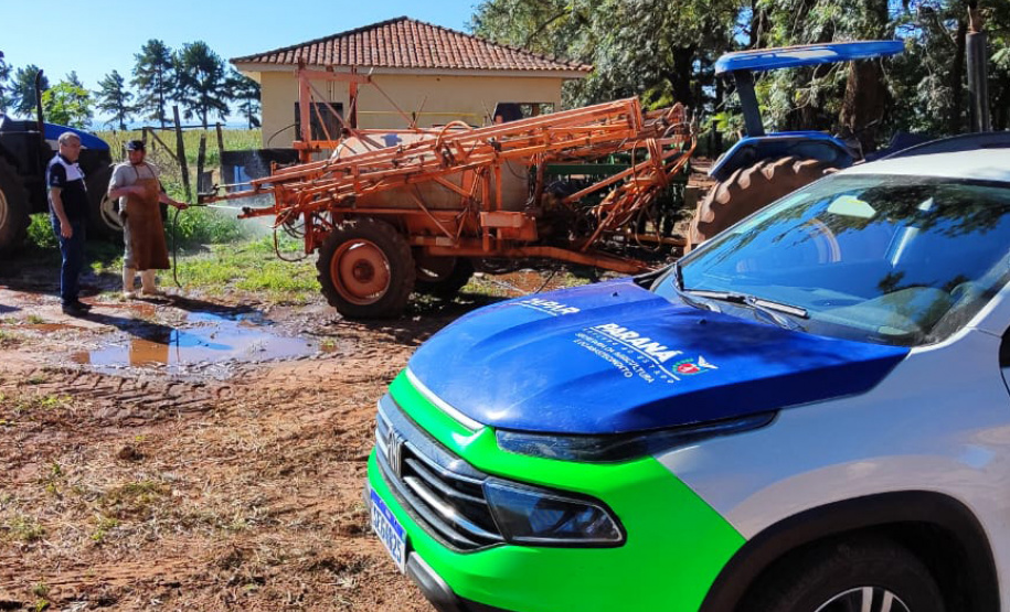 Adapar realiza inspeção preventiva de pulverizadores agrícolas no Noroeste