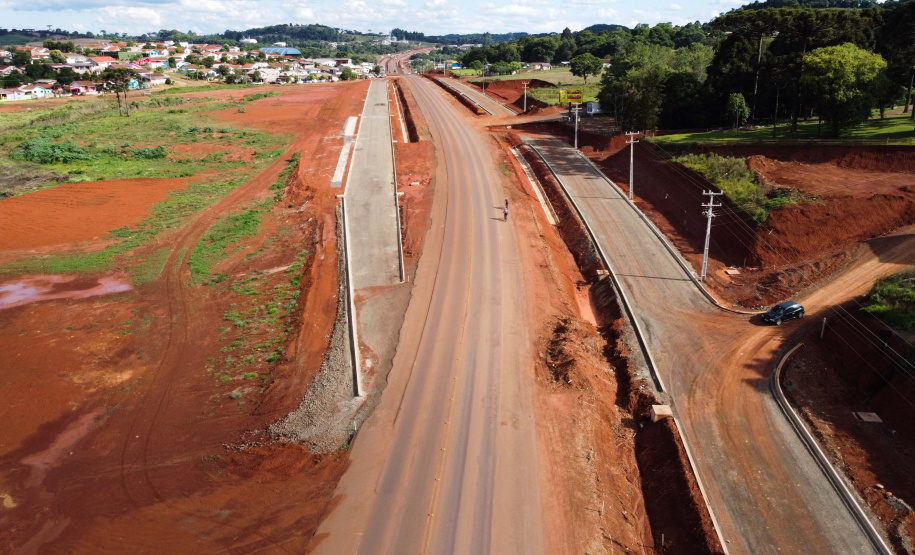 Licitação para concluir vias marginais da PRC-466, em Pitanga, atrai oito participantes