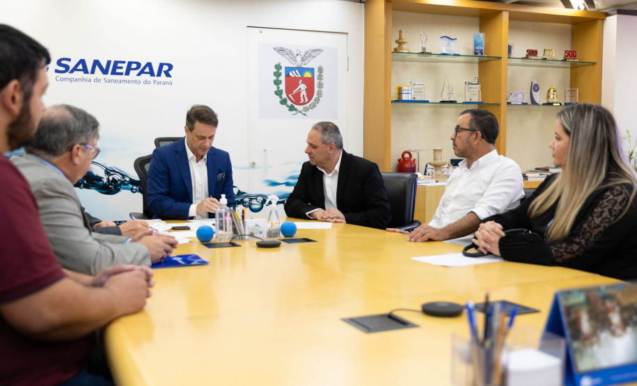 Presidente da Sanepar recebeu prefeito e presidente da Câmara de Almirante Tamandaré