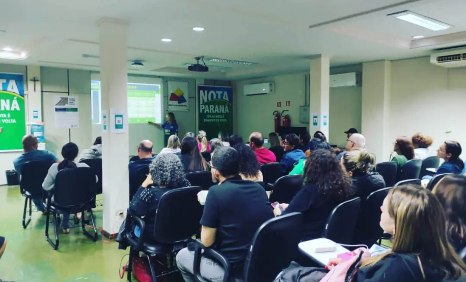 Instituições sociais cadastradas no Nota Paraná tiram dúvidas sobre o programa