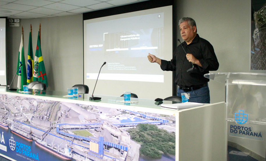 Seminário Controla Paraná reúne cerca de 80 representantes de sete municípios do Litoral