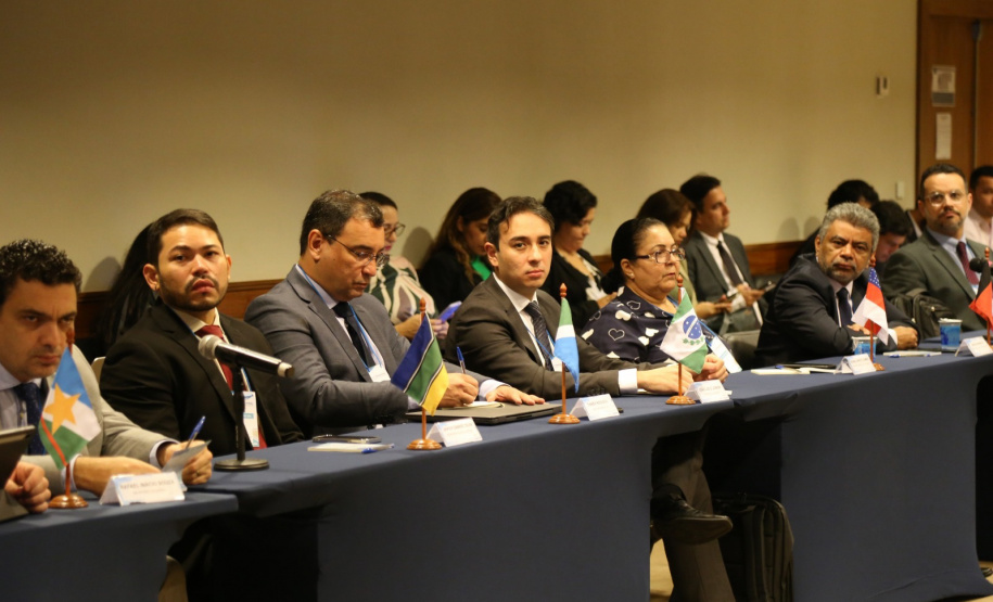 Secretaria de Planejamento leva experiência em captações e contratações à Conseplan