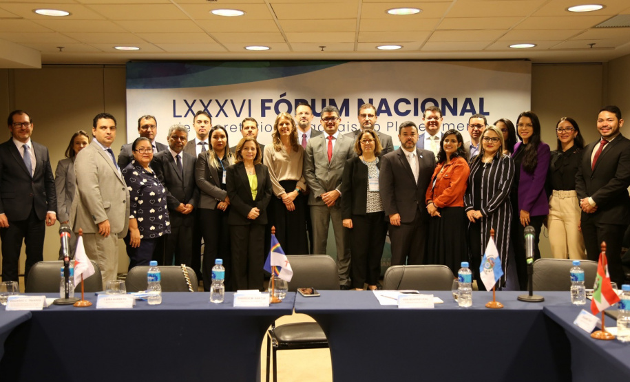 Secretaria de Planejamento leva experiência em captações e contratações à Conseplan