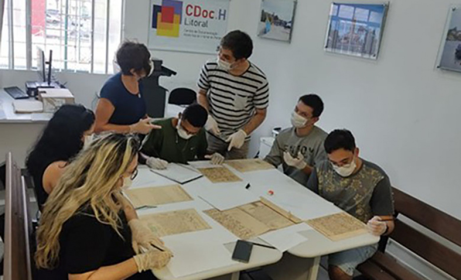 Centro de Documentação Histórica do Litoral do Paraná comemora um ano de funcionamento