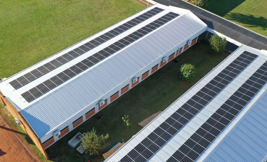 Universidades estaduais produzem energia a partir de captação solar