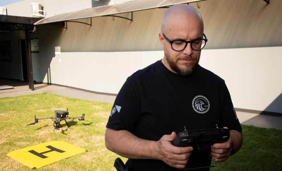 Policiais de Londrina são habilitados como pilotos de RPAS e recebem nova aeronave remotamente pilotada