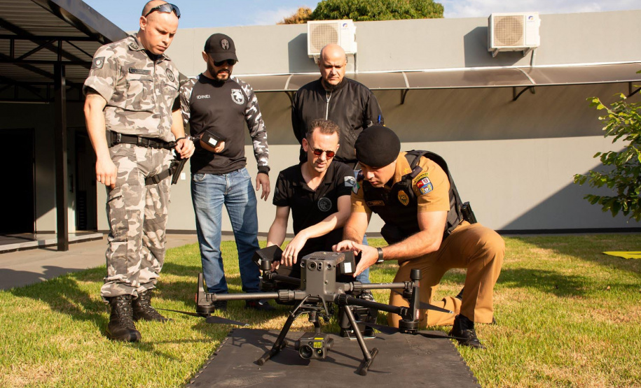 Policiais de Londrina são habilitados como pilotos de RPAS e recebem nova aeronave remotamente pilotada