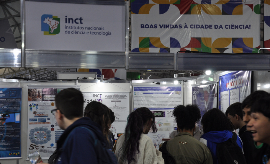 Estado mostra na SBPC programa que transforma pesquisas científicas em produto comercial