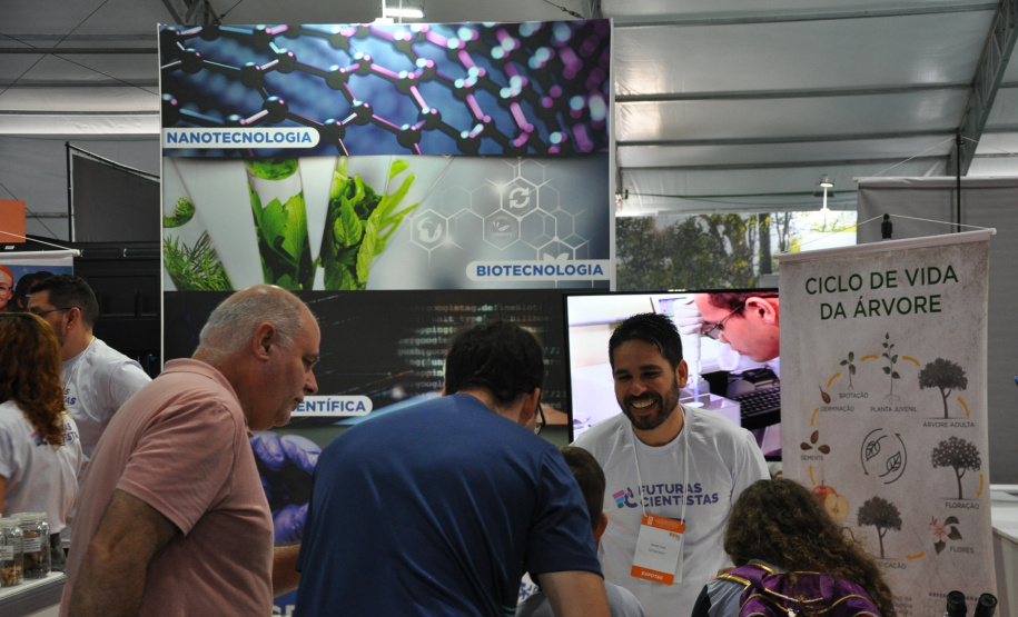 Estado mostra na SBPC programa que transforma pesquisas científicas em produto comercial