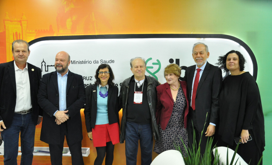 Governo promove ações em evento voltado para ciência e tecnologia