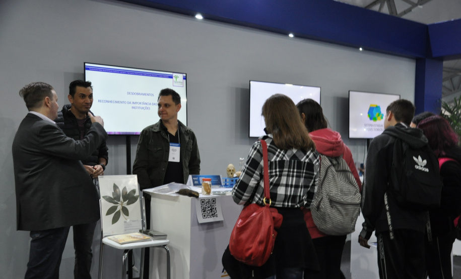 Governo do Estado apresenta ações de fomento científico e tecnológico  focadas na pesquisa