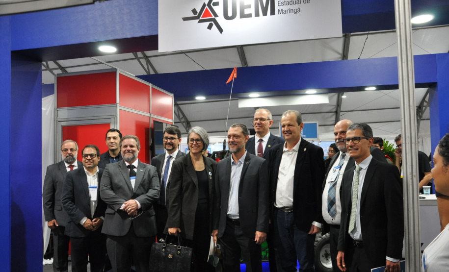 Governo promove ações em evento voltado para ciência e tecnologia