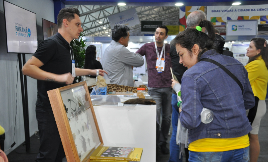 Governo do Estado apresenta ações de fomento científico e tecnológico  focadas na pesquisa