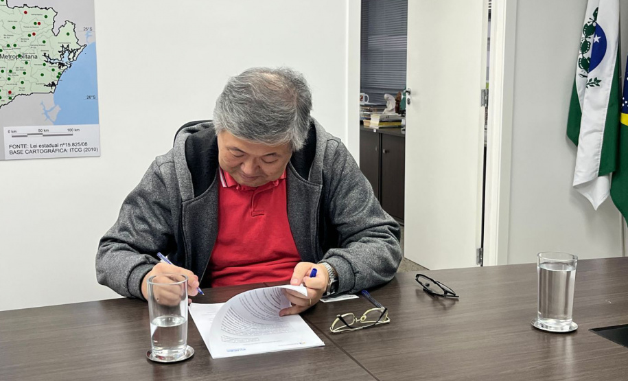 Fomento Paraná e IPARDES assinam Termo de Cooperação