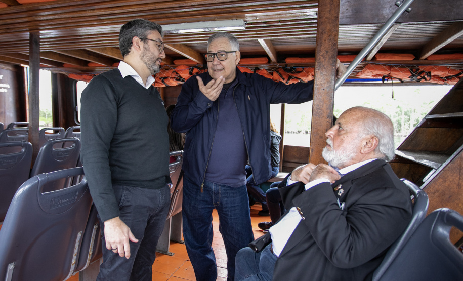 Visita técnica ao Porto de Paranaguá marca abertura do Sul Export