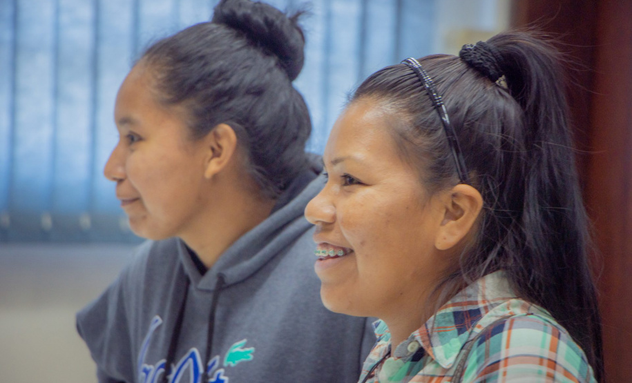 Calouros indígenas da UEPG fazem atividade para conhecer a instituição