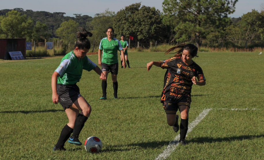 Fase Macrorregional do 3º Paraná Bom de Bola começa nesta quinta-feira com participação de mais de 1.200 atletas