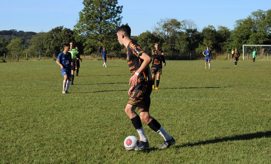 Fase Macrorregional do 3º Paraná Bom de Bola começa nesta quinta-feira com participação de mais de 1.200 atletas
