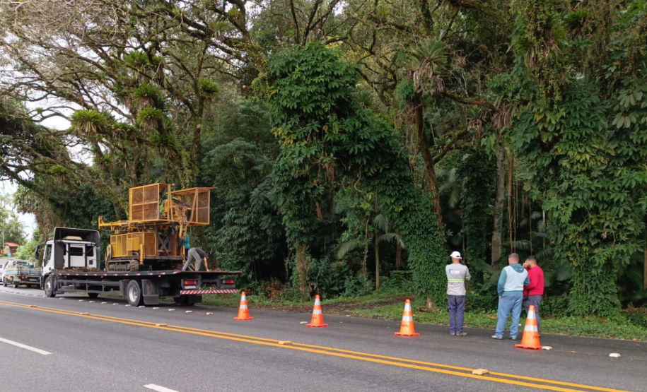 Ponte de Guaratuba - sondagens em Caiobá