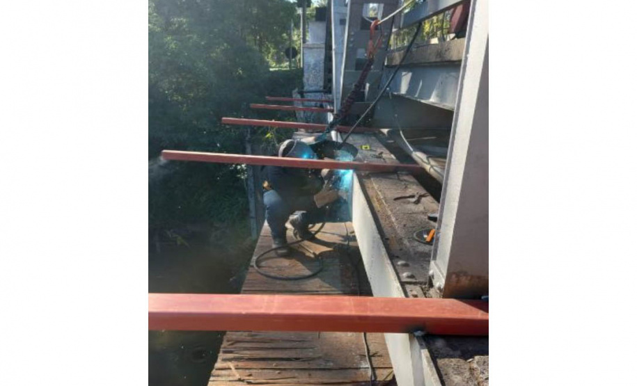 Bloqueios em ponte de Porto de Cima, distrito de Morretes, são adiados devido às chuvas