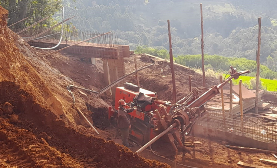 Recuperação de rodovia em Salgado Filho deve ser concluída em outubro