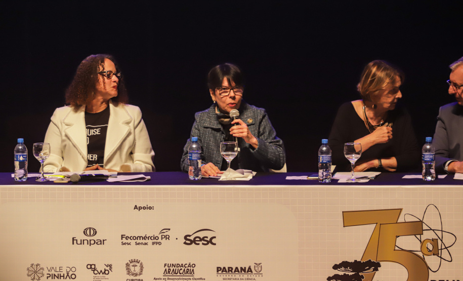 Curitiba, 23 de julho de 2023 - Abertura da 75ª Reunião Anual da SBPC - Sociedade Brasileira para o Progresso da Ciência, que aconteceu no Teatro Guaira, e contou com a presença da ministra de  Ciência, Tecnologia e Inovação, Luciana Santos.