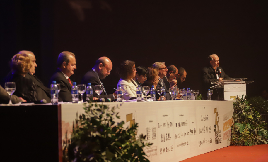 Curitiba, 23 de julho de 2023 - Abertura da 75ª Reunião Anual da SBPC - Sociedade Brasileira para o Progresso da Ciência, que aconteceu no Teatro Guaira, e contou com a presença da ministra de  Ciência, Tecnologia e Inovação, Luciana Santos.