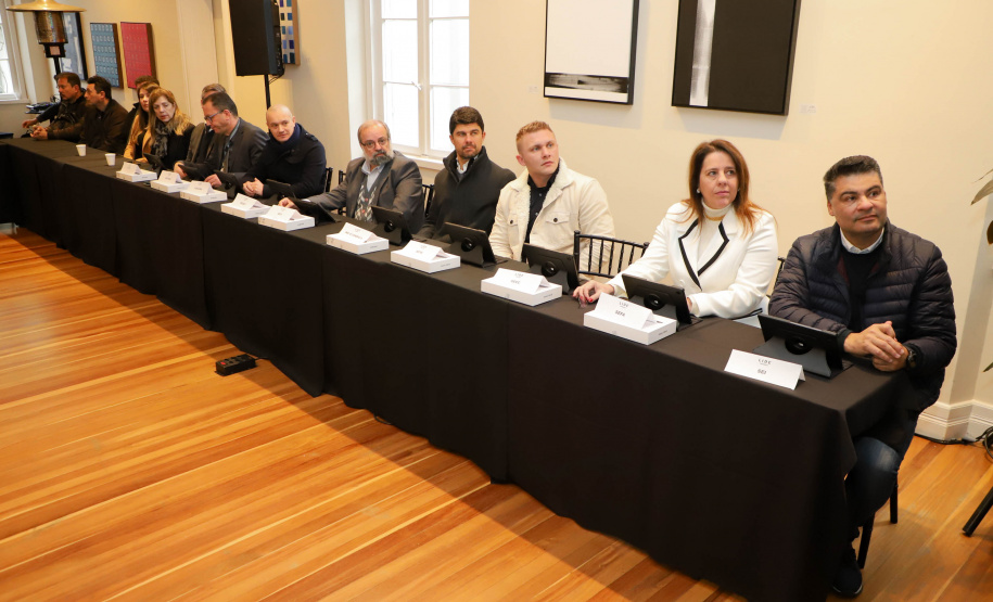 Governo do Estado, através da Secretaria da Inovação, implementou utilização do aplicativo GovFácil para secretarias e entidades governamentais