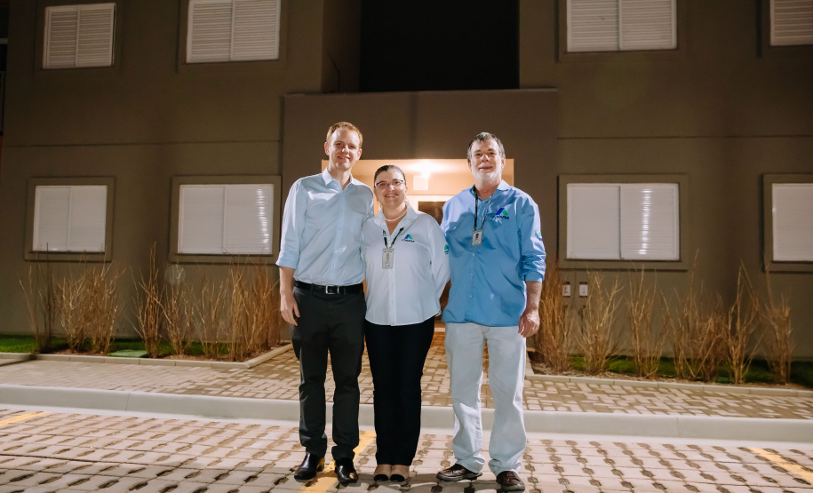 Com apoio do Estado, 21 famílias de Cambé conquistam o sonho da casa própria