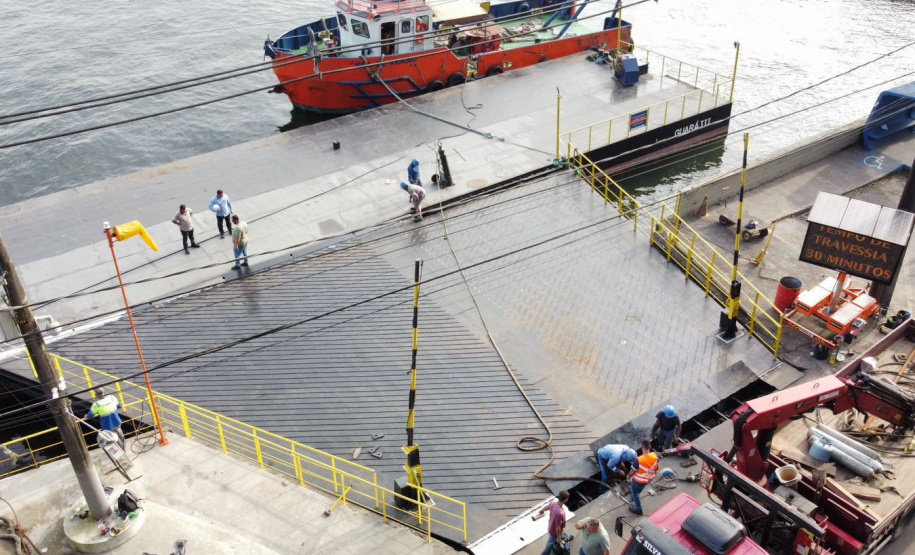 Ferry boat de Guaratuba opera normalmente após troca de ponte