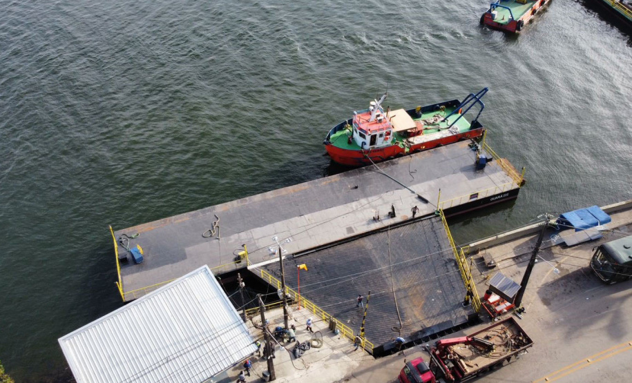 Ferry boat de Guaratuba opera normalmente após troca de ponte